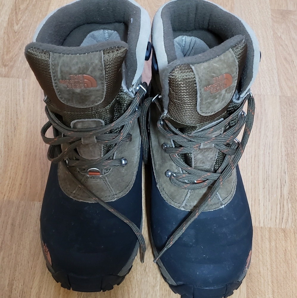 North face snowboot